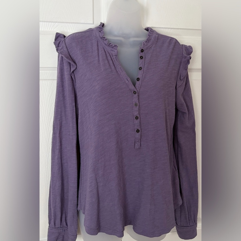 Pilcro Women’s Top Shirt Ruffled Henley Long Sleeve blouse cotton purple Medium - Picture 4 of 16